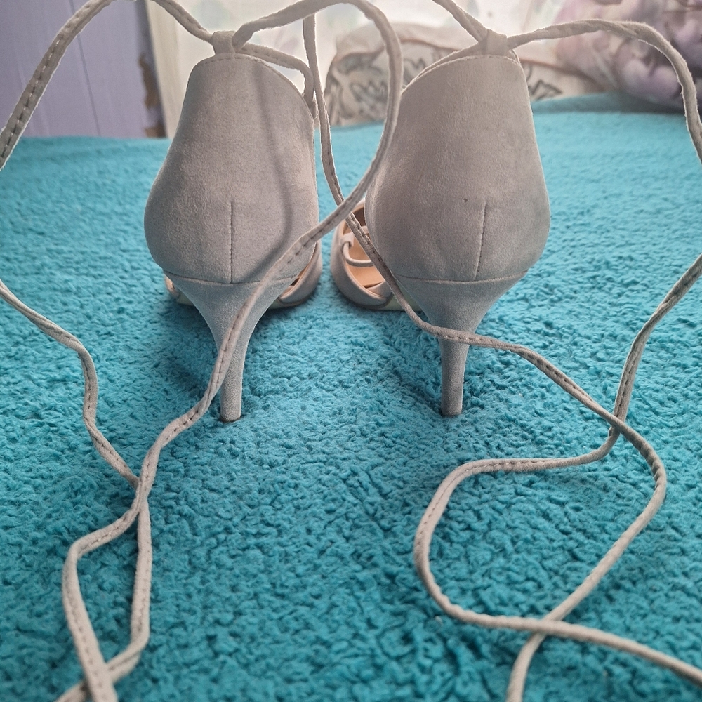 JustFab | Women's Gray Suede Lace Up Heels size 8.5 - Picture 9 of 17